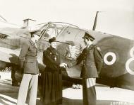 Asisbiz Curtiss P 40F Kittyhawk Armee de lAir GCII.5 during the hand over ceremony Casablanca Jan 9 1943 03