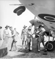 Asisbiz Curtiss P 40L Kittyhawk RAAF 3Sqn refuelling at Grottaglie Airfield Italy 1943 AWM MEA0714