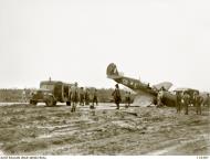 Asisbiz USAAF 44 7845 P 40N Kittyhawk RAAF 75sqn GAE A29 1019 landing mishap Tarakan Borneo 28th Jun 1945 AWM 110297