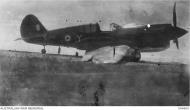 Asisbiz Curtiss P 40E Kittyhawk RAAF 76Sqn Y SqnLdr Truscott named Y Wurry A29 85 landing mishap Townsville Jun 1942 AWM 044663