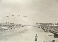 Asisbiz Curtiss P 40N Kittyhawk RAAF 78Sqn and 80Sqn at Morotai Halmahera Isl Mar 1945 AMW OG2321