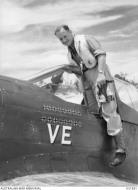 Asisbiz Curtiss P 40N Kittyhawk RAAF 80Sqn BUG 07 SqnLdr JL Waddy with A29 607 Noemfoor DNG 21st Oct 1944 AWM OG1851