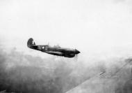 Asisbiz Curtiss P 40N Kittyhawk RAAF 80sqn BUQ 82 Dutch New Guinea 1944 01
