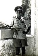 Asisbiz Aircrew RAAF 112Sqn pilot FLt Edward Ross A flight com 112 shark sqn Capri Italy 1944