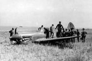 Asisbiz Curtiss P 40E Kittyhawk RAF 112Sqn GA belly landed North Africa 1942 01