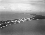 Asisbiz Airbase RNZAF aerial oblique view of airstrips on Green Island 01