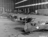 Asisbiz USAAF 42 45751 Curtiss P 40K Warhawk being assembled in Karachi India 10th Sep 1942 NA033