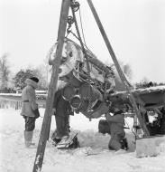 Asisbiz Curtiss P 40 Soviet 191GvIAP White 23 captured by Finnish forces at Valkjarvi 11th Dec 1943 01