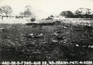 Asisbiz P 47C Thunderbolt 8AF 4FG355FS 41 6224 and 41 6189 respectively collided in mid air 22nd Aug 1943 FRE12119