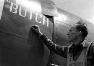 Asisbiz 41 6332 P 47C Thunderbolt 56FG61FS HVM Butch nose art left side 02
