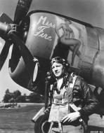 Asisbiz 42 26628 P 47D Thunderbolt 8AF 56FG62FS LMC Miss Fire with ace Capt Fred J Christensen England 1944 NA053