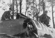 Asisbiz 42 74722 P 47D Thunderbolt 56FG63FS UNO Lt Wayne J O'Connor KIA flak MACR1440 11th Nov 1943 FRE2571
