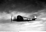 Asisbiz 42 75242 P 47 Thunderbolt 56FG62FS LMK over England 01
