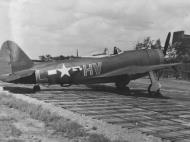 Asisbiz 44 21119 P 47M Thunderbolt 56FG61FS HVL Jake Kayler visiting Debden 01