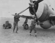 Asisbiz P 47D Thunderbolt 8AF 78FG with a large fuel tank at Duxford Aug 1943 FRE3010