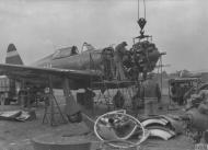 Asisbiz P 47D Thunderbolt 8AF 78FG83FS HL aircraft under going a engine change at Duxford Sep 1943 FRE2769