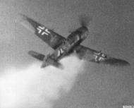 Asisbiz Gun camera footage by 8AF fighters shooting down a Bf 109 over Germany 16th Feb 1944 NA841