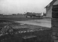 Asisbiz USAAF Republic P 47D Thunderbolt 8AF 389th Bomb Group used for communication purposes at Hethel FRE7949