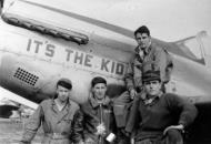 Asisbiz 44 13836 P 51D Mustang 20FG79FS LCH It's The Kid (L R) Lt Frederick H Alexander England 1944 01