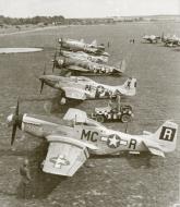 Asisbiz 44 14337 P 51D Mustang 20FG79FS MCR Gentle Annie Col Harold J Rau Bottisham England 9th Sep 1944 01