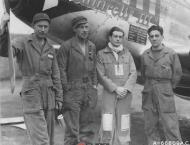 Asisbiz 44 14337 P 51D Mustang 20FG79FS MCR Wildarcliff III aka Bridget's Bunnion Capt Darrell A Beschen England 1944 01