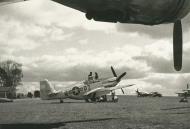 Asisbiz 43 7196 P 51B Mustang 352FG486FS PZR Sweetie II LtCol Luther H Richmond at Bodney 1944 01