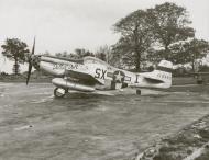 Asisbiz 44 14495 P 51D Mustang 353FG352FS SXI Dallas Doll Lt Frank H Bouldin England 1944 02