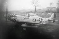 Asisbiz 44 14495 P 51D Mustang 353FG352FS SXI Jeannie England 1944 01