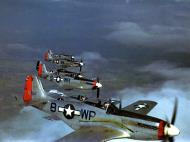Asisbiz 44 11667 P 51K Mustang 355FG354FS WRB My Catherine in formation 1944 01