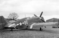 Asisbiz 43 6999 P 51B Mustang 357FG363FS B6B Capt Herschel T Pascoe at Yoxford 1944 01