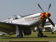 Asisbiz 44 11622 P 51D Mustang 8AF 357FG362FS G4C Nooky Booky IV Warbird 02