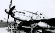 Asisbiz 44 11622 P 51K Mustang 357FG362FS G4C Nooky Booky IV (L R) Maj Leonard K Carson 17th Mar 1945 FRE12382