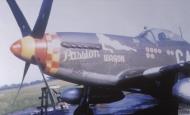 Asisbiz 44 13691 P 51D Mustang 357FG362FS G4A Passion Wagon Lt Arval Roberson at Yoxford 1944 FRE6090