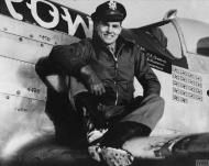 Asisbiz 44 14450 P 51D Mustang 357FG363FS B6S Old Crow Capt Clarence A 'Bud' Anderson Yoxford Dec 1944 FRE498