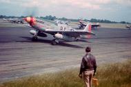 Asisbiz 44 14977 P 51D Mustang 357FG363FS B6Y The Count Lt Carroll W Ofsthun England 1944 01a