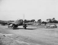 Asisbiz P 51B Mustang 357FG prepares for take off at Leiston FRE3123