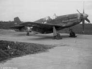 Asisbiz P 51B Mustang 357FG war weary England 1944 01