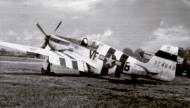 Asisbiz 43 24848 P 51B Mustang 4FG336FS VFX Maj Jim Goodson at Debden 1944 01