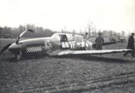 Asisbiz 43 6913 P 51B Mustang 4FG336FS VFT Shangri La crashed during a flight demo Don Gentile Aug 1944 02