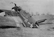 Asisbiz 43 6913 P 51B Mustang 4FG336FS VFT Shangri La crashed during a flight demo Don Gentile Aug 1944 FRE2284