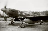 Asisbiz 43 7059 P 51B Mustang 4FG336FS VFB Maj James A Goodson at Debden 1944 01