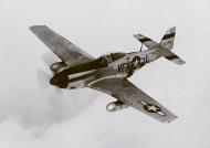Asisbiz 44 13961 P 51D Mustang 4FG336FS VFL Maj John McFarlane in flight 1944 01