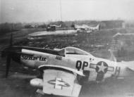 Asisbiz 44 15326 P 51D Mustang 4FG334FS QPH Sizzlin' Liz Maj Gerald E Montgomery at Debden Feb 1945 FRE2278