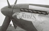Asisbiz 44 64084 P 51D Mustang 4FG336FS VFP Janis Lt Jack Swan at Debden Apr 1945 01