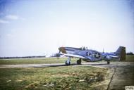 Asisbiz 44 72063 P 51D Mustang 4FG334FS QPK taxiing at Debden Feb 1945 FRE2786