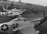 Asisbiz 44 72155 P 51D Mustang 4FG334FS QPW The Count Lt Ralph H Buchanan at Debden 1944 01