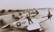 Asisbiz 44 63563 P 51D Mustang 15AF QPV line up with QPP QPA QPC and QPG at Madna Italy 1944 01