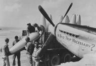 Asisbiz 44 63289 P 51D Mustang 7AF 21FG46FS Is This Trip Necessary 230 Lt Howard Kendall at Iwo Jima 28th May 1945 02