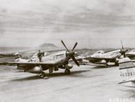 Asisbiz 44 63777 P 51D Mustang 7AF 21FG72FS 209 Three of a Kind Iwo Jima 1945 02