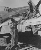 Asisbiz P 51D Mustang 7AF 15FG78FS being rearmed at Iwo Jima 1945 01